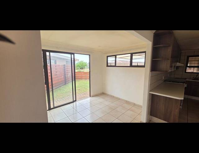 2 BEDROOM PROPERTY TO RENT IN HENLEY-ON-KLIP